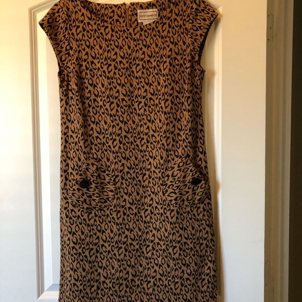 Leopard print knit dress